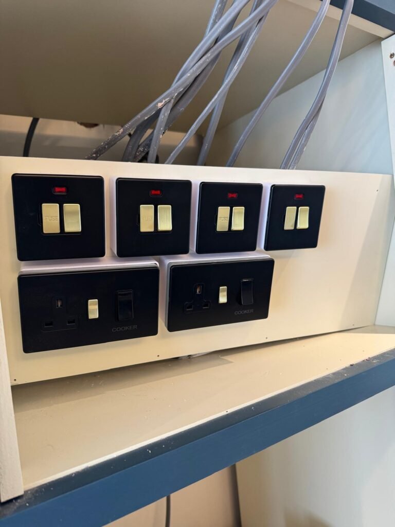 1a702ca5-66fc-4306-854e-d14d173e4616